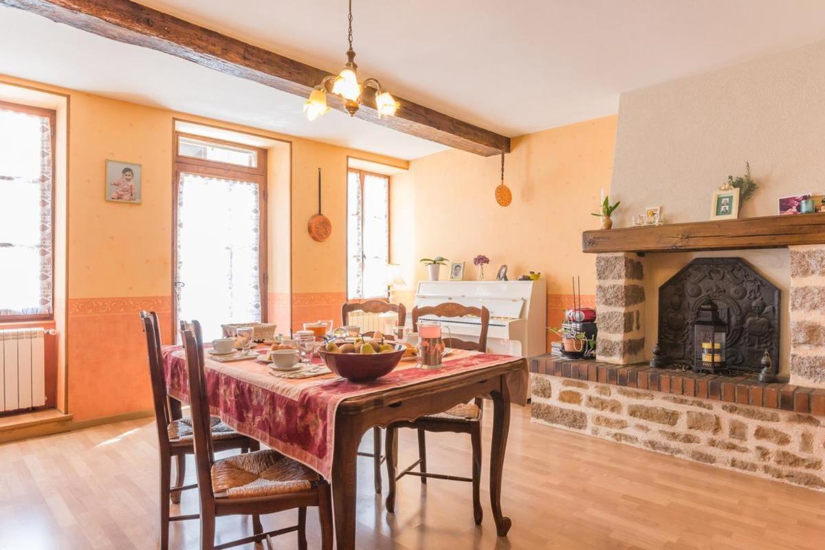 Au coeur du Chat Perché Arnay-le-Duc Exterior foto